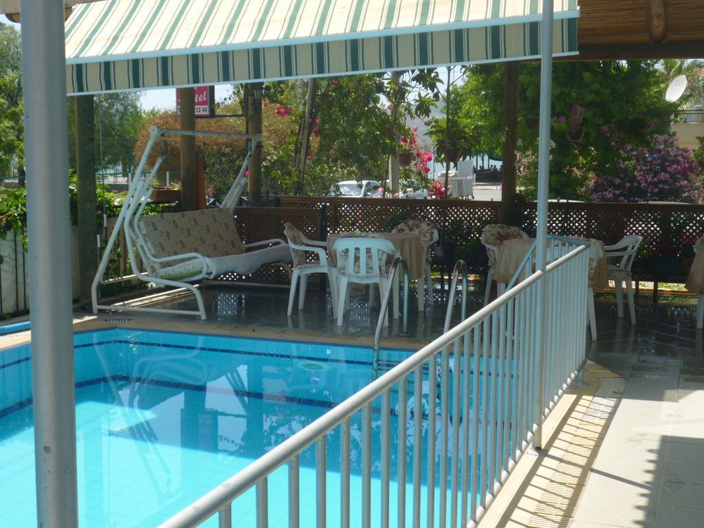 Cicek Hotel & Apartments Fethiye Exterior foto
